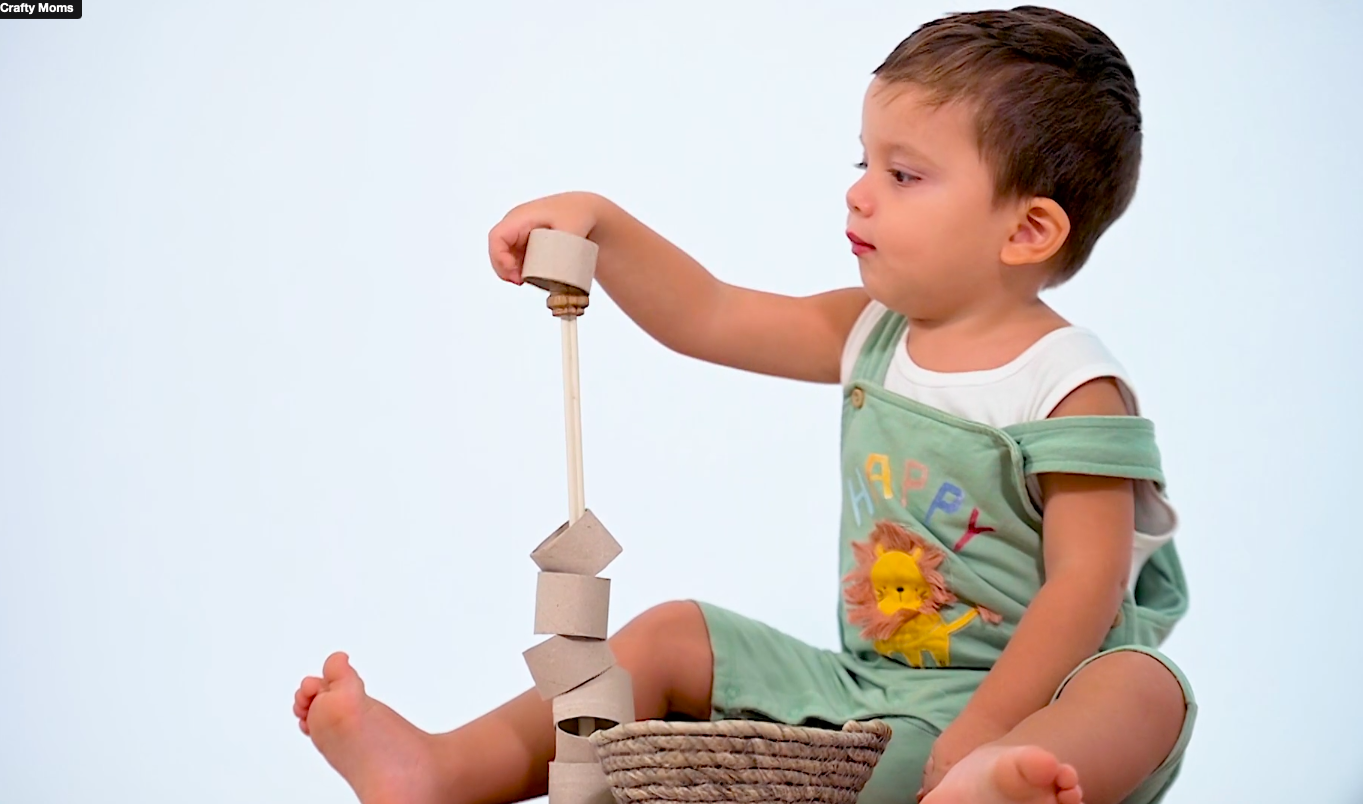 1-2Y - Easy play ideas using household items