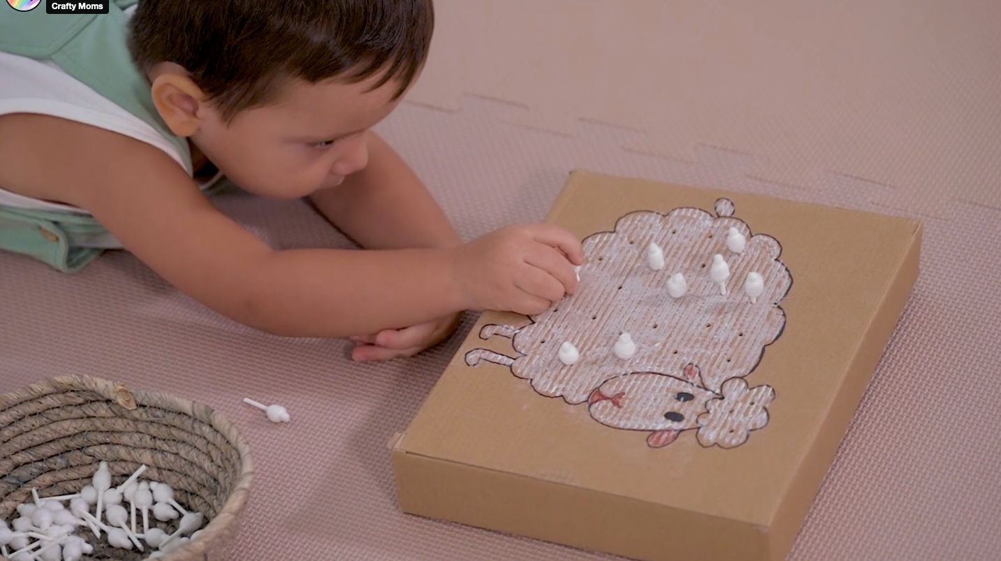 1-2Y - Fine Motor Skills & Hand-Eye Coordination